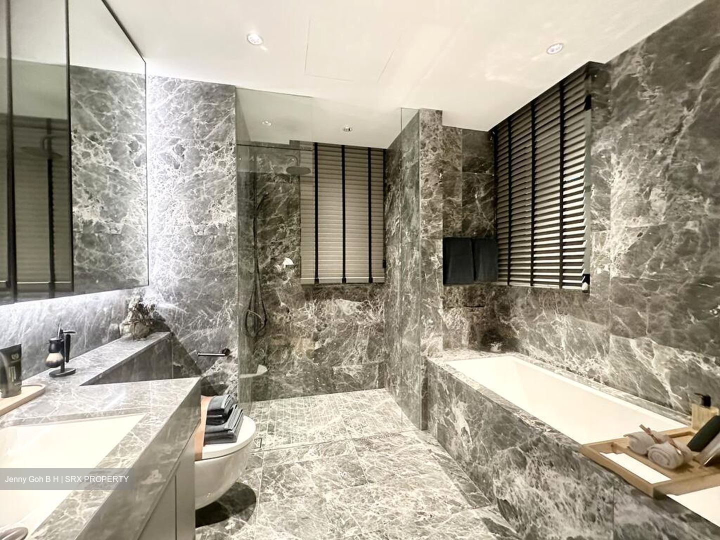 Meyer Road (D15), Condominium #501003271